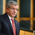 Ahmet Davutoğlu hakkında soruşturma başlatıldı