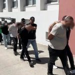 Evlerinden uyuşturucular ve silahlar çıktı: 9 şüpheli tutuklandı