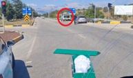Cenaze taşınırken yola düştü! Sürücüler gözlerine inanamadı