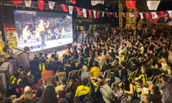 Adana’da dev ekranda final heyecanı