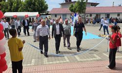 Başkan Altıok, öğrencilerin projelerini inceledi
