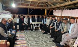 Başkan Özen halk ile kucaklaştı