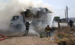 Hatay’da tırda çıkan yangın son anda önledi
