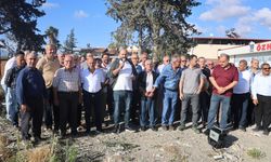 Samandağ’da deprem mağdurları yeni yuvalar için yetkililere seslendi