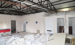 Yüreğir Belediyesi’ne ait spor tesisine saldırı