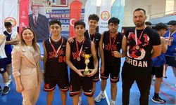 3x3 basketbol küçük erkekler il birinciliği sona erdi