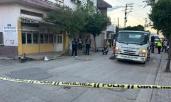 Adana’da 8 yaşındaki çocuk panelvan kurbanı oldu