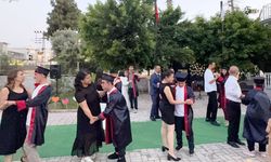 Adana’da özel çocuklar için unutulmaz mezuniyet: “Her başarı birlikte güzel”