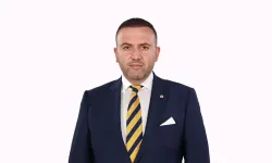 Alper Alpoğlu Kimdir, Nereli, Serveti Ne Kadar, Mesleği, Ne İş Yapıyor, Kariyeri ve Biyografisi?