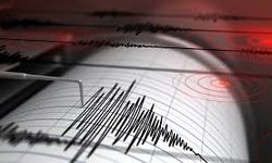 Akdeniz'de 4.0 büyüklüğünde deprem: Alanya açıklarında hissedildi