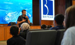 Bakan Göktaş ve koruma altındaki çocuklardan Baykar'a teknoloji ziyareti