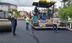 Başkan Aktürk devam eden yol çalışmalarını inceledi