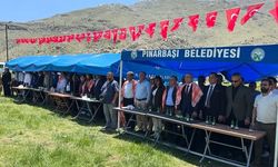 Başkan Aktürk Kayseri’de hemşerileriyle kucaklaştı