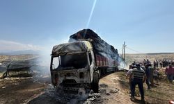 Facia son anda önlendi: Alevler mahalleye ulaşmadan direksiyorunu kırdı