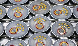 Taraftarlar şokta! Galatasaray’ın tarihi başarısı koleksiyonerlerin cebine giriyor!