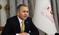 Bakan Yerlikaya açıkladı! "Göçmen kaçakçılarına darbe: 98 tutuklama"