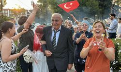 Huzurevinde tanışan çift ikinci baharlarını evlilikle taçlandırdı
