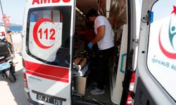 Konyaaltı Varyantında fırlatılan scooter dehşeti: 15 yaşındaki çocuk yaralandı