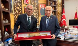 MHP Adana’dan Devlet Bahçeli’ye tarihi ve anlamlı hediye paketi
