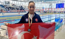 Öykü Bayram başarıya kulaç attı