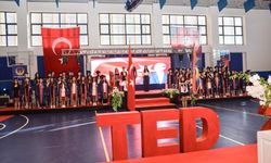 TED Adana Koleji’nde liseye geçiş coşkusu yaşadı