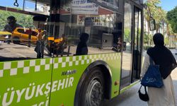 Adana’da gece toplu taşıma seferleri devam ediyor: Peki hangi otobüs hatları gece de çalışıyor?