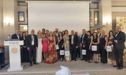 Anatolia Rotary Kulübü’nde başkanlık devir teslimi gerçekleşti