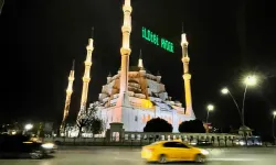 Adana’da Mevlit Kandili’nde Camiler Doldu Taştı