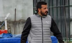 Adanalı genç Antrenör Cafer Elek Somaspor’a veda etti