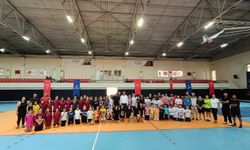 Adana’da Hentbol Turnuvası düzenlendi