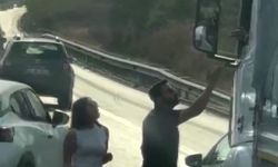 Adana’da otoyolda korku dolu anlar: Yol kesip sürücüyle tartıştılar