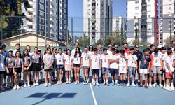 Adana’da tenis fırtınası: Genç raketler çukurova kortlarında buluştu