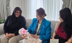 AK Parti Kadın Kolları’ndan Emzirme Haftası Farkındalık Etkinliği
