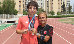 Antrenör annesinin ellerinde yetişti, milli formayla madalya kazandı
