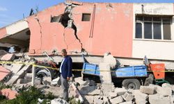 Ayhan Barut’tan deprem vergisi tepkisi: “40 milyar dolar nerede?”