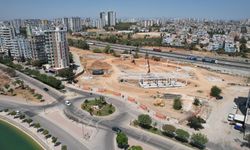 Adana’da 5 Ocak Kurtuluş ve Özgürlük Parkı’nda çalışmalar sürüyor