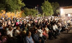 Gezen Sinema Tırı Pozantı’da Perdelerini Açtı
