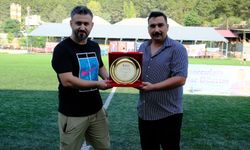 Hüseyin Ayanoğlu: “Aladağ Turnuvasının Gerçek Kazananı İlçemiz Oldu”