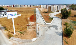 Adana'da TOKİ konutları teslim ediliyor