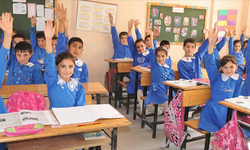 Velileri çıldırtacak haber geldi: Okul üniformalarının fiyatları belli oldu
