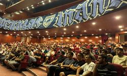 Şimşekler bir araya gelerek birlik mesajı verdi