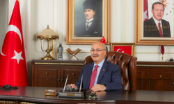 Vali Köşger’den 30 Ağustos mesajı: “Bu aziz milletin iradesi asla kırılamaz”