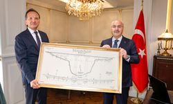 Vali Köşger, TCDD 6. Bölge Müdürü Aliseydi Felek’i makamında kabul etti