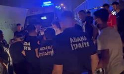Yüreğir’de Otomobil Takla Attı: Sürücü Araçta Sıkıştı