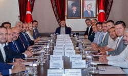 Adana Valisi Köşger, Büyük Aile Platformu Üyeleriyle Buluştu