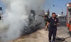 Adana’da Kaza Sonrası Panelvan Alev Alev Yandı