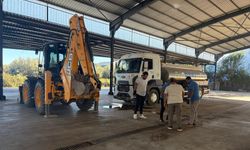 Adana’da Pazar Yerleri Baştan Aşağı Temizleniyor