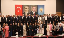 AK Parti Adana Teşkilatı Danışma Meclisi’nde Buluştu