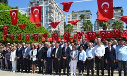 CHP’nin Yıldönümü Adana’da Kutlandı: “Köklü Çınar 102 Yaşında"