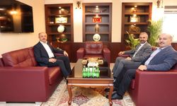 Adana’da kritik eğitim zirvesi! Eğitim-Bir-Sen’den flaş ziyaret